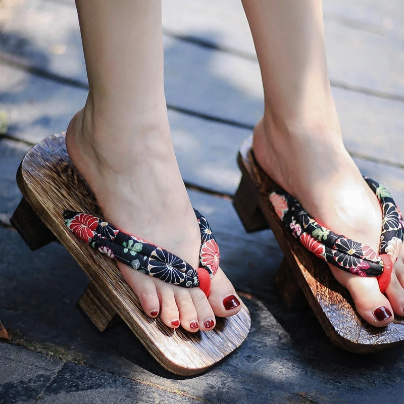 Damskie buty do cosplayu, sand – Geta Wooden Sandal recenzja i cena